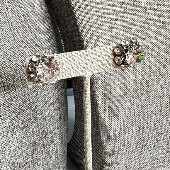 Vintage Signed Coro Rhinestone Screw-back Earrings Silver Tone Floral Design MCM - Picture 9 of 9